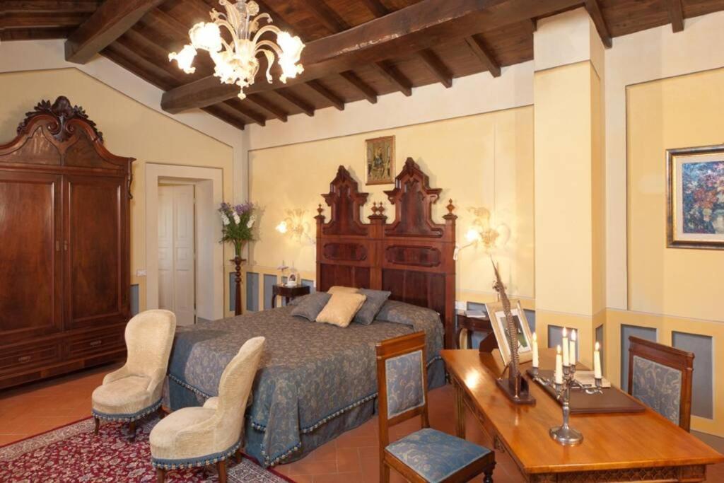 Villa Liz Tuscany, Private Pool, Hot Tub, Property Fenced, Pets Allowed Poppi Exterior foto