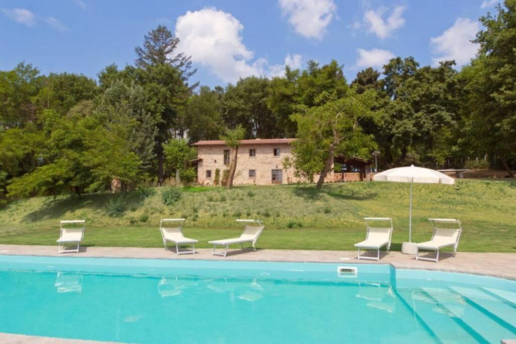 Villa Liz Tuscany, Private Pool, Hot Tub, Property Fenced, Pets Allowed Poppi Exterior foto