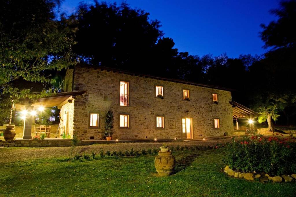 Villa Liz Tuscany, Private Pool, Hot Tub, Property Fenced, Pets Allowed Poppi Exterior foto