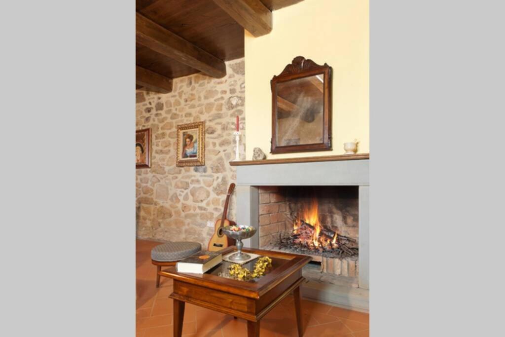 Villa Liz Tuscany, Private Pool, Hot Tub, Property Fenced, Pets Allowed Poppi Exterior foto