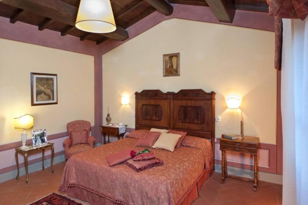 Villa Liz Tuscany, Private Pool, Hot Tub, Property Fenced, Pets Allowed Poppi Exterior foto