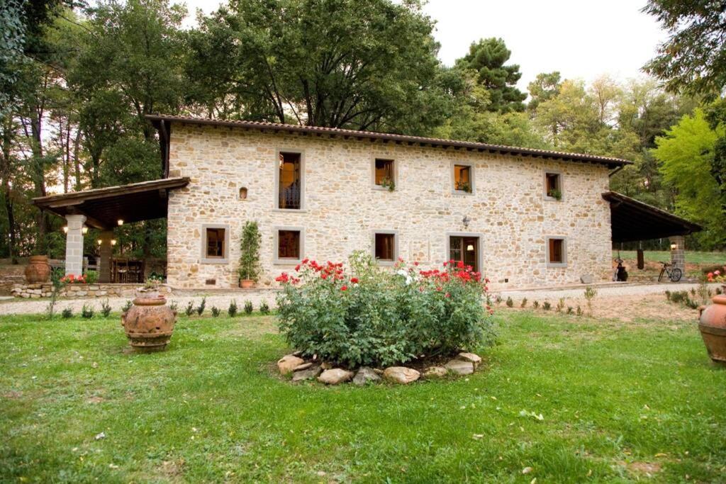 Villa Liz Tuscany, Private Pool, Hot Tub, Property Fenced, Pets Allowed Poppi Exterior foto